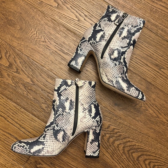 STUART WEITZMAN SNAKE BLOCK BOOTIE - Picture 4 of 11